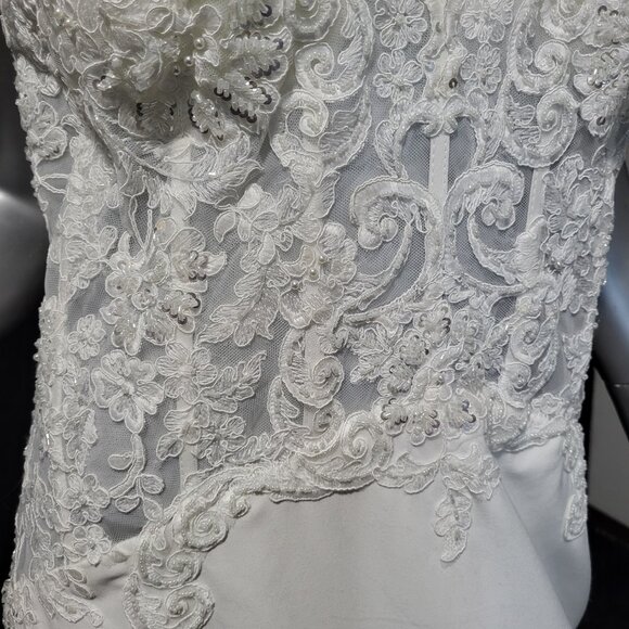 NWT~$1850~STELLA COUTURE~16/18~OFF WHITE EMBROIDERED BEADED LACE WEDDING DRESS - Picture 8 of 16